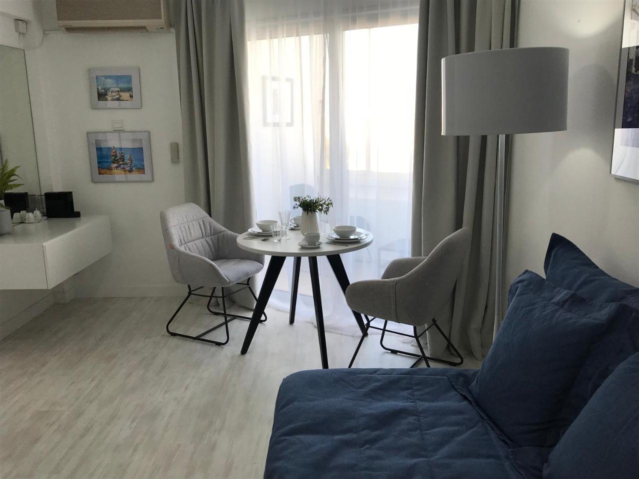 Sea View Holiday Apartment Larnaca Zewnętrze zdjęcie